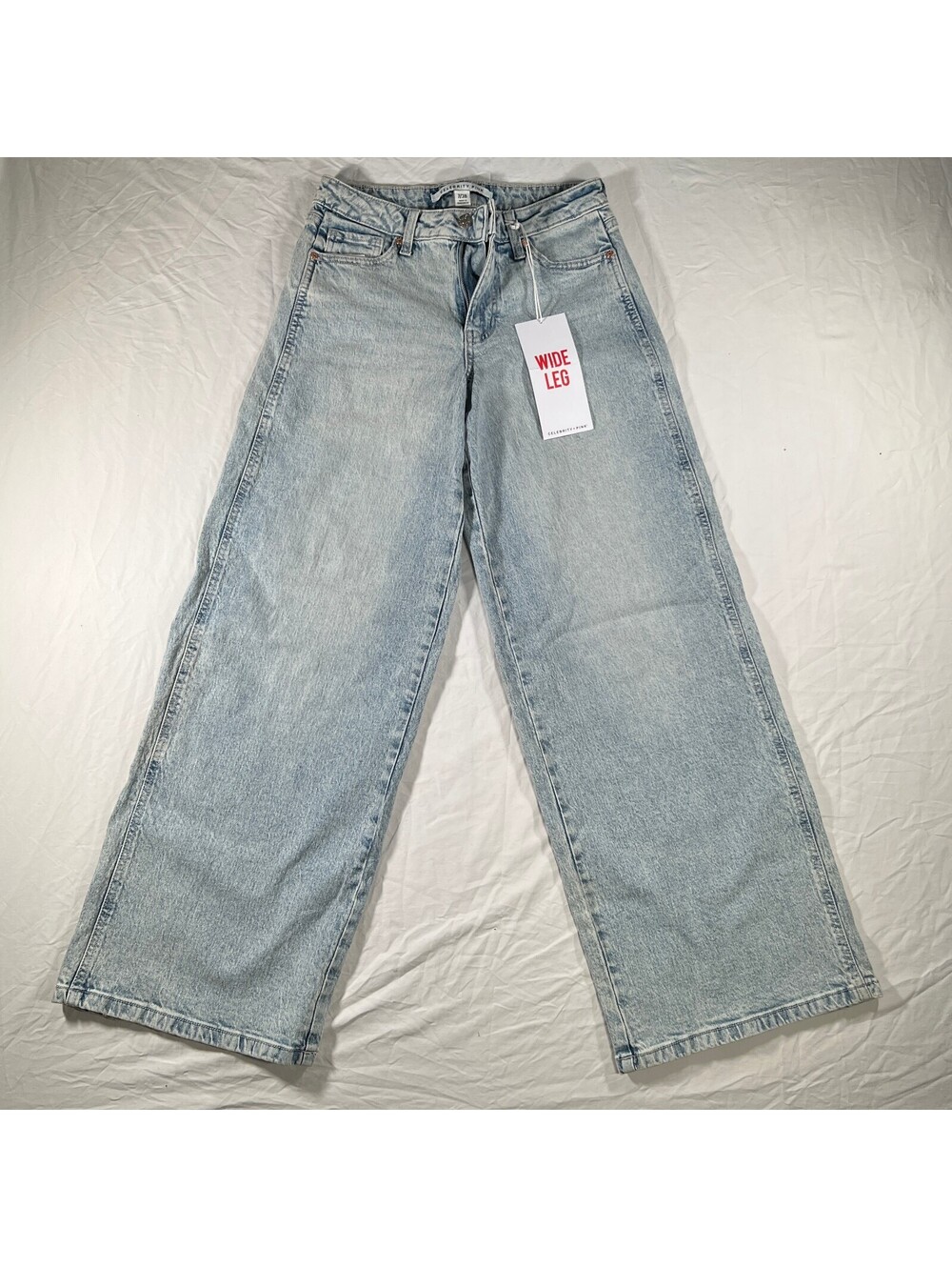 Celebrity Pink Baggy Wide Leg Jeans 7/28 Retro Light Wash NWT